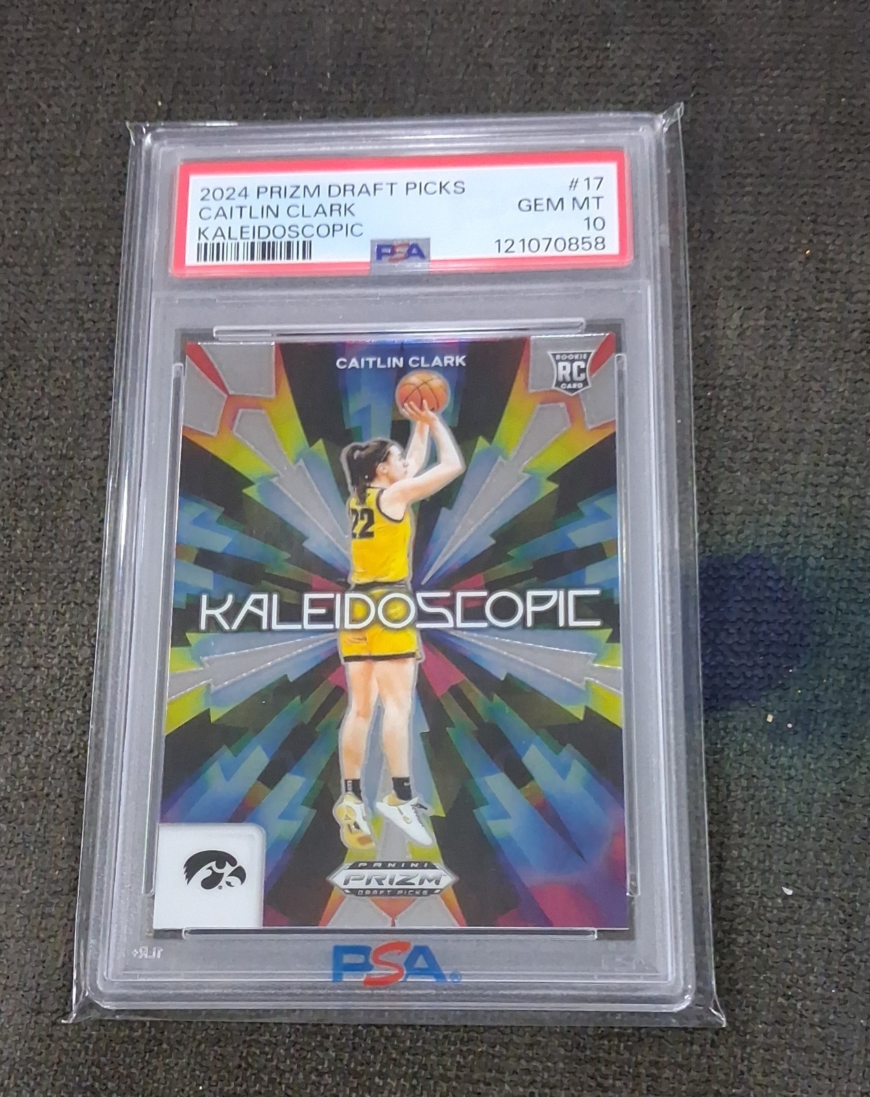 2024-25 Panini Prizm Draft Picks - Kaleidoscopic Caitlin Clark #17 (RC) PSA 10