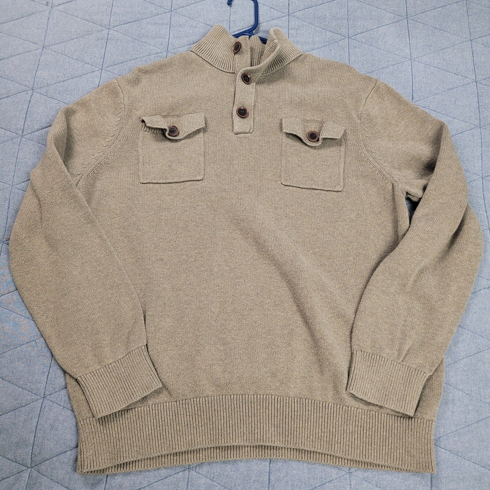 Foto 1 di 12
