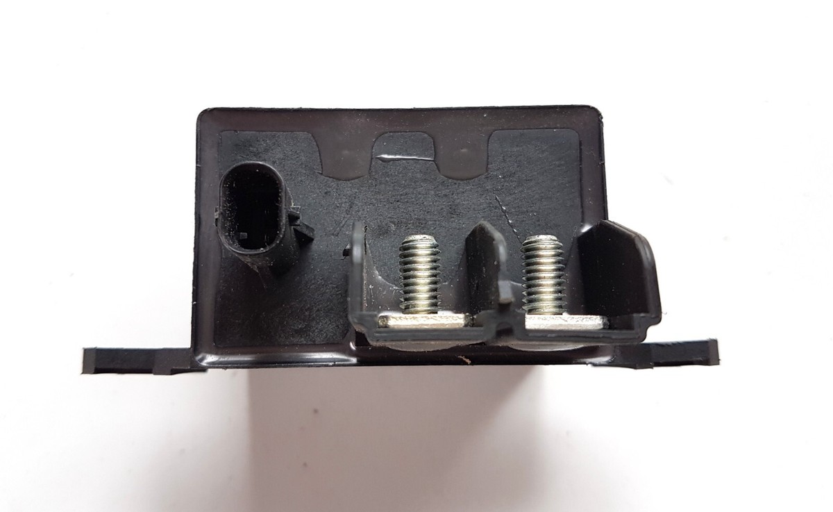 MERCEDES-BENZ C-CLASS W204 2010 BATTERY RELAY OEM A0035422619 | eBay 