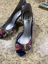 Coach and Four D’Orsay Pump Stiletto Heel Peep Toe Watercolor Size 6 1/2 Chic