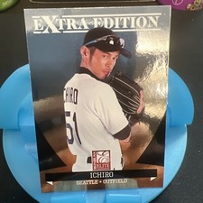 2011 Elite Extra Edition Baseball Ichiro Suzuki Seattle Mariners base card #12