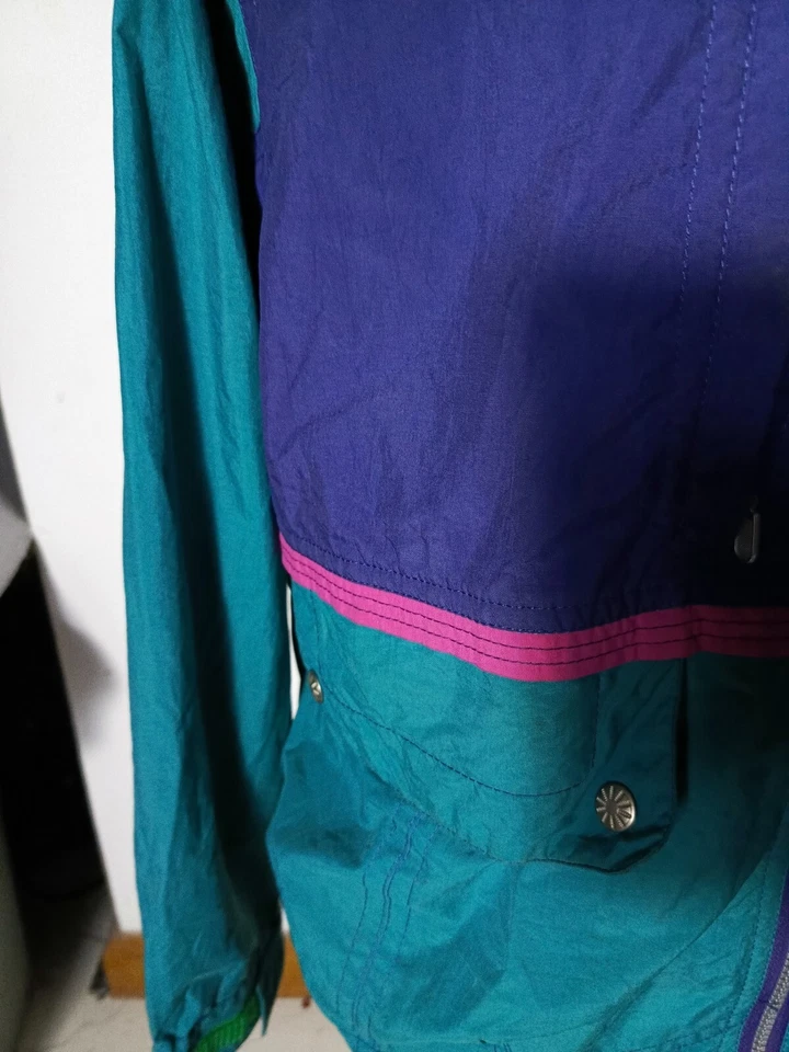 ADRIA ISLAND Brand Windbreaker Jacket Full Zip Green Long Sleeve | P:24.5, L:27 - Image 4 of 4