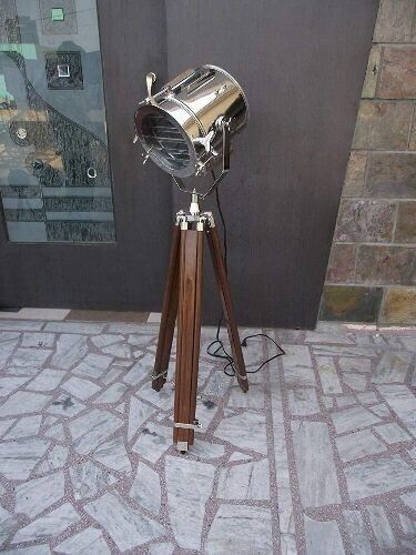 Industrial Spotlight Floor Lamp Tripod Stand Hollywood Floor Lamp for Living - Picture 8 of 9