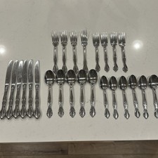 Oneida Stainless Cantata  25 Piece USA Made, ...