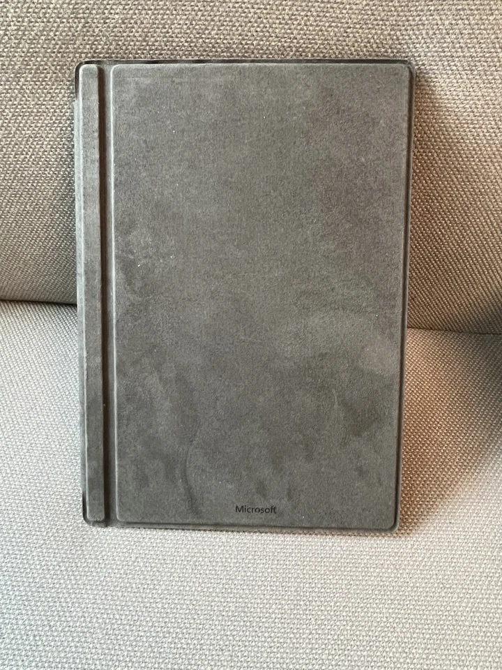 Microsoft Surface 3 Model 1645 2-in-1 Laptop/Tablet, Silver, 64GB - Image 4 of 4