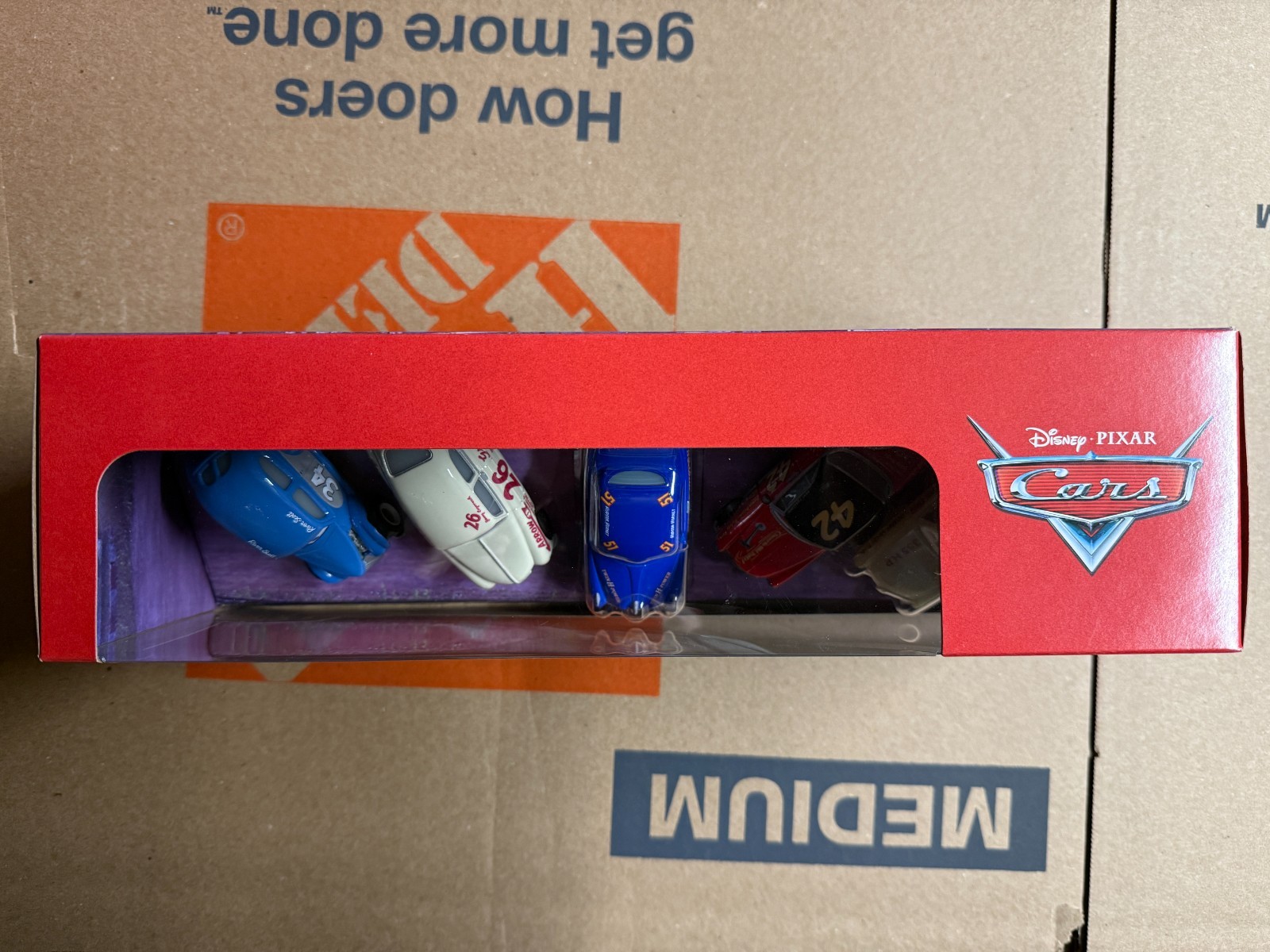 Disney Pixar Cars Thomasville Raceway 5 pack Ducky Leroy Lugrench River Scott