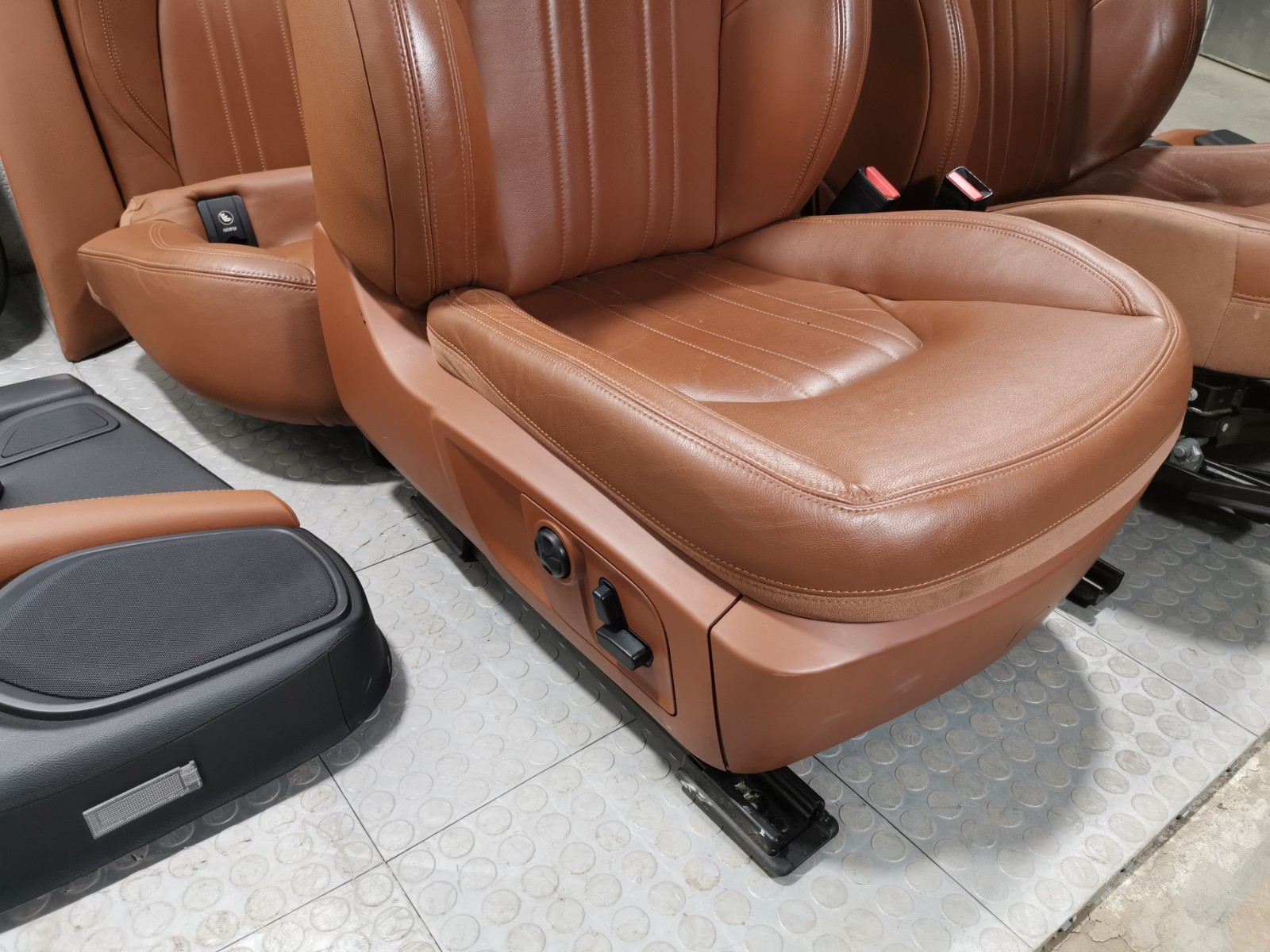 2014 Maserati Ghibli S Q4 Complete Interior Seats Door Panels OEM Cuoio Tan