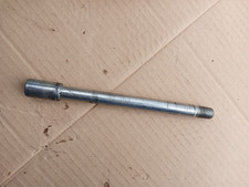 PERNO RUOTA ANTERIORE APRILIA SCARABEO 125 ULTIMO PEZZO