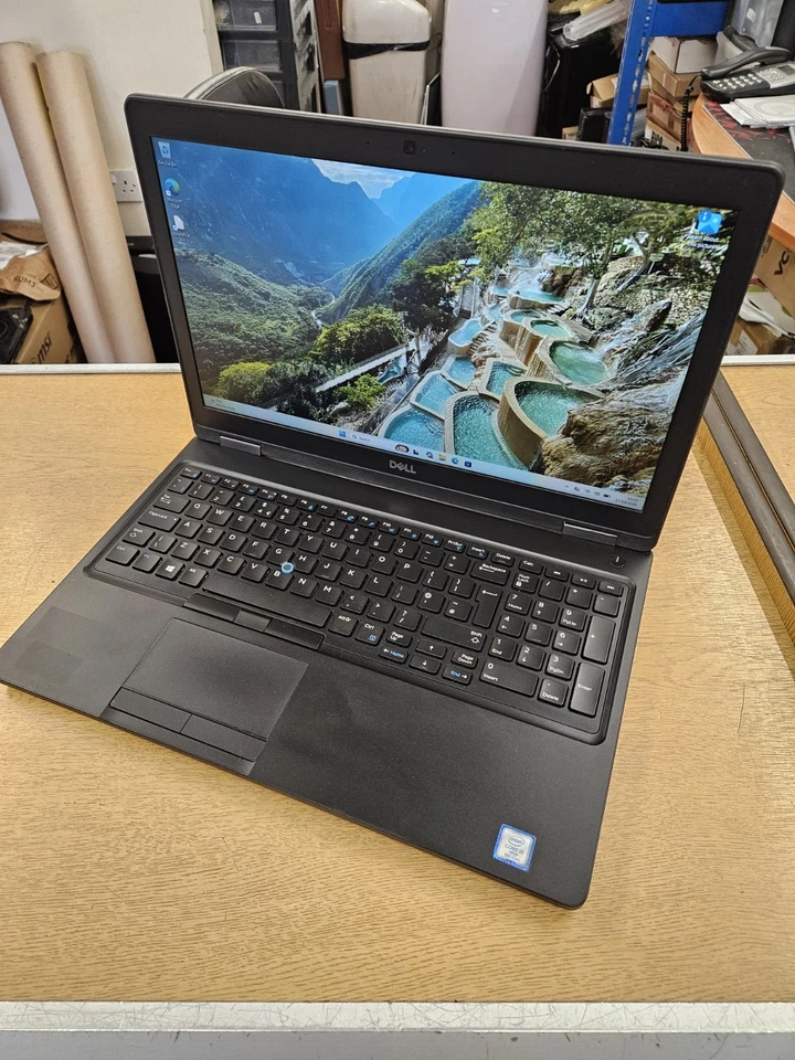 Dell Latitude 5590 · i5-8350U · 16GB · 256GB, photo 1 of 5