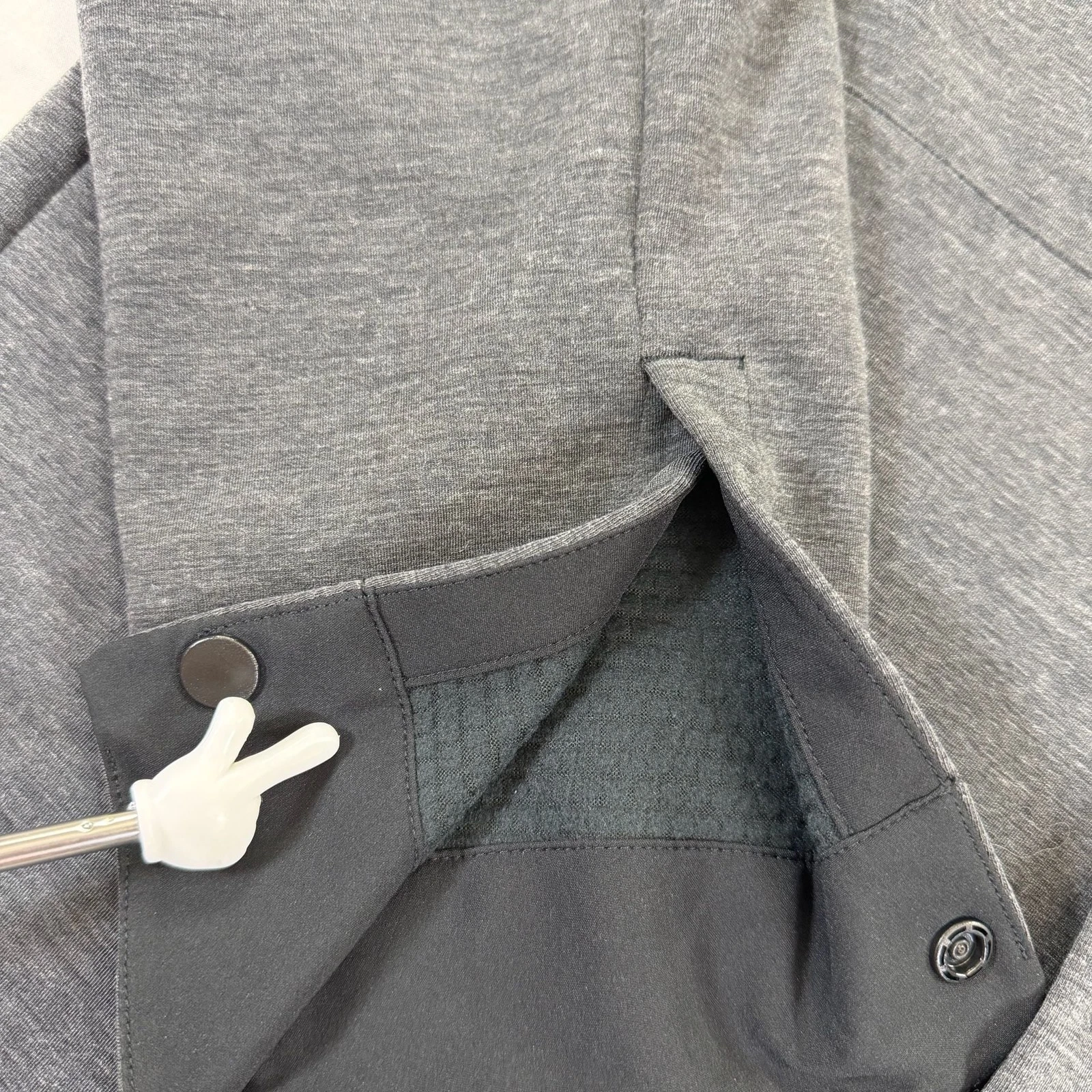 Lululemon Men’s L Gray Knit Overshirt Shacket Snap Front Jacket - product detail image 4