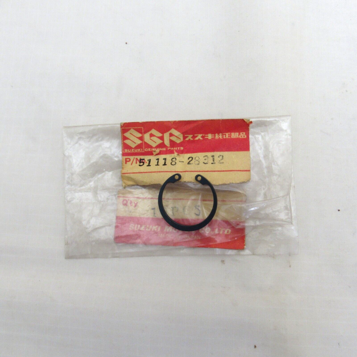 Vintage Suzuki OEM Front Fork Snap Ring Circlip Clip 51118-28312