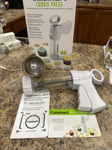 Cuisinart 25 Piece Cookie Press Set Cupcake/Cake Decorating Frosting - Picture 1 of 12