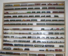 VitrinenSchmidt®025 Spur N Vitrinen Breite 60cm bis 100cm Ebenen nach Auswahl