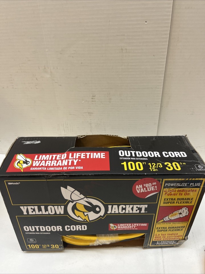 Yellow Jacket 100ft. Outdoor Extension Cord w/ Lighted Ends weather