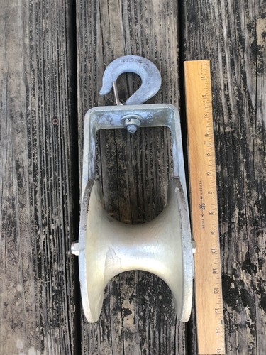 Crosby Aluminium Sheave Pulley (6"x 4") with galvanized hanging block