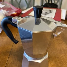 Bialetti Moka Express 1 Cup Stovetop Aluminum Coffee Espresso Maker Italian