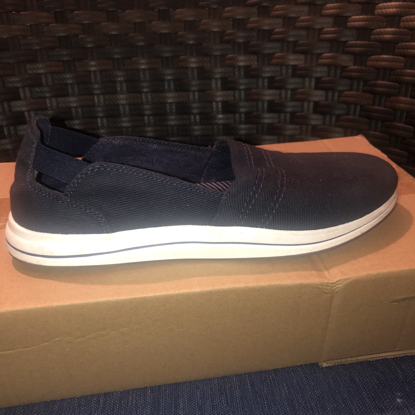 CLARKS CLOUDSTEPPERS - image 2