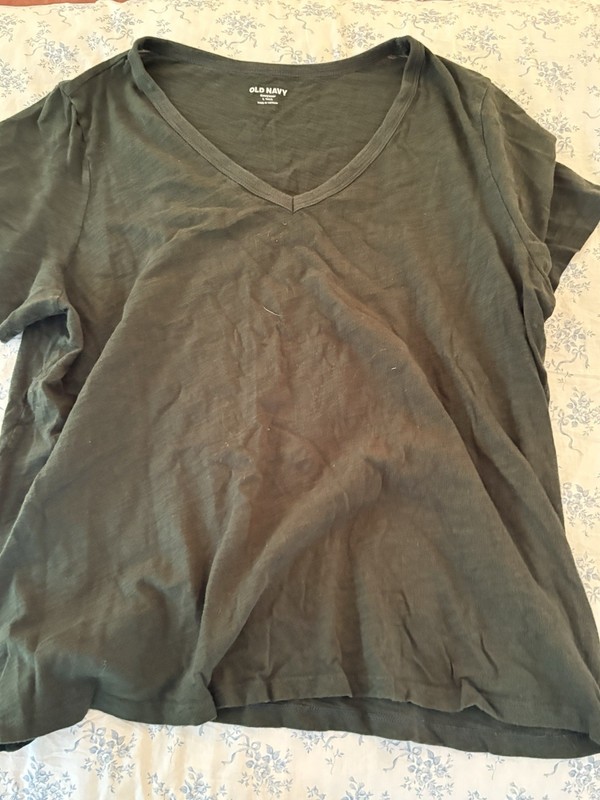 Old Navy Gray Solid V-Neck Short Sleeve Pullover Basic T-Shirt L Tall Women