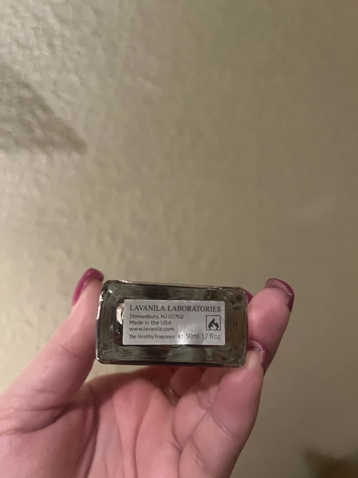 Fragancia Lavanila Pure Vanilla the Healthy 1,7 fl. Oz. Foto 3 de 4