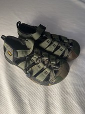 Nice Keen Newport H2 Dusty Olive Camo Sandals Kids Size 2 Beach Hiking