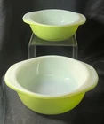 2 Vtg Pyrex #080 8oz Lime Green Mini Round Baking Dish Bowls Ovenware