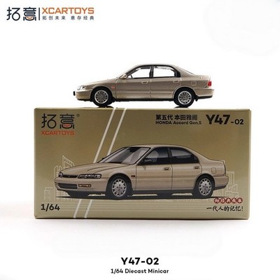 XCARTOYS 1/64 Scale Honda Accord Gen.5 Gold Diecast Car Model Toy