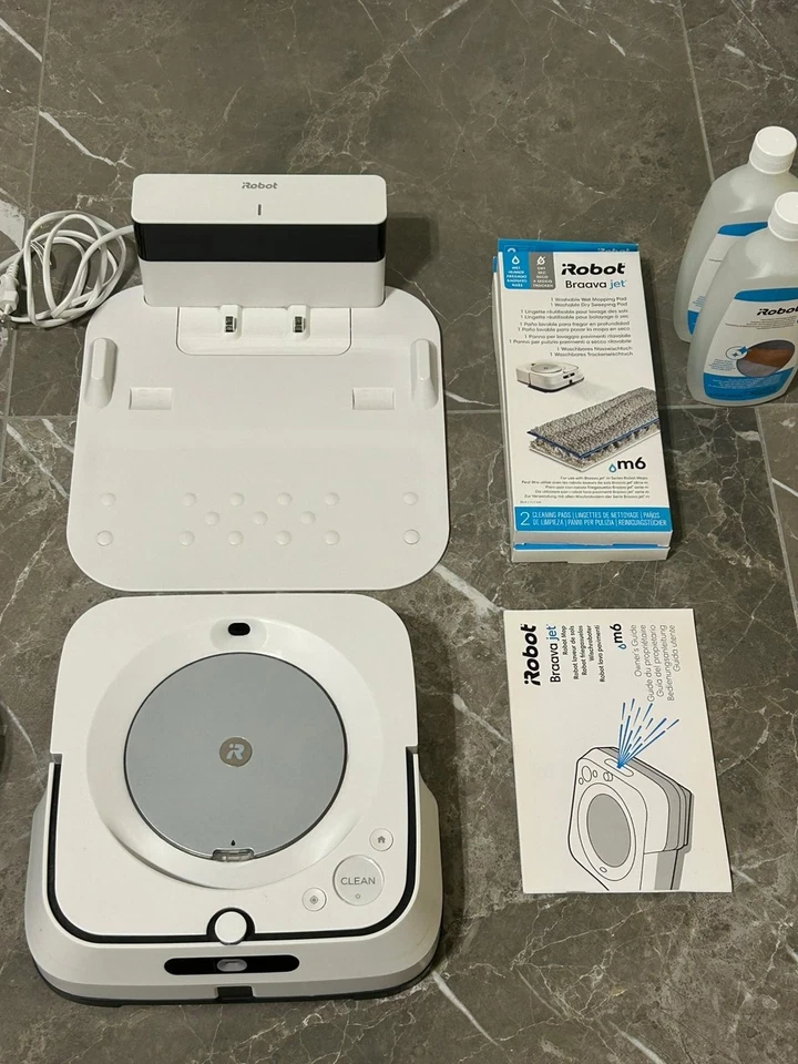 iRobot Roomba i7, foto 3 di 5