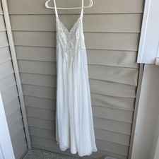 Victorias Secret Vintage Slip Nightgown Ivory Long Lace Layered Sz S Feminine