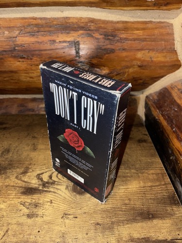 GUNS N' ROSES - DON'T CRY PART 1 CONCERT VHS VIDEO CASSETTE TAPE (1993) - Picture 3 of 4