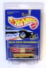 MOC 1991 HOT WHEELS OSCAR MAYER WIENERMOBILE 204 BLUE CARD + NOZLEN STORAGE CASE