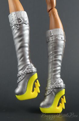Monster High Doll Frankie Stein Freaky Fusion Tall Silver Yellow Boots