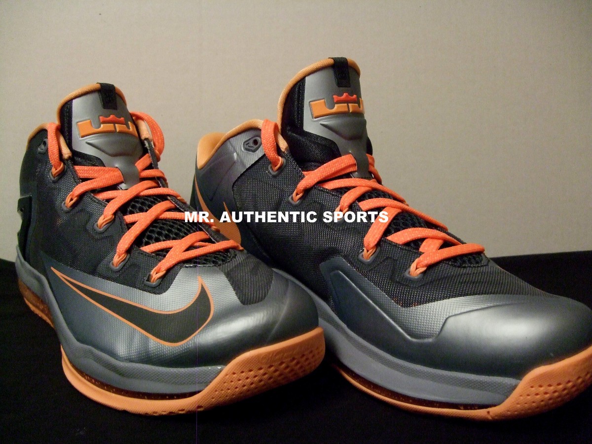 NIKE AIR MAX LEBRON 11 XI Size 10.5 NEW 3 4 V2 16 7 8 9 12 13 18