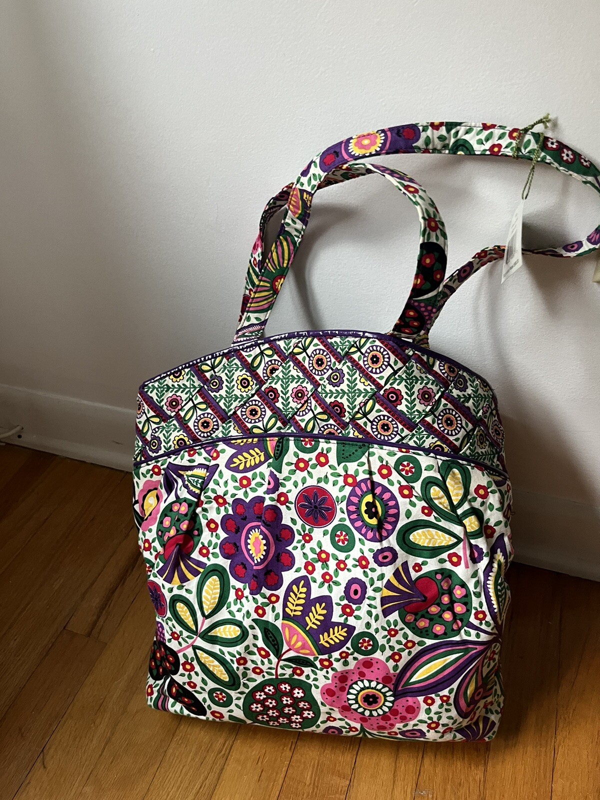 Vera Bradley Tote  Viva La Vera  NWT RARE image 2