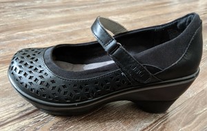 black mary jane shoes size 6