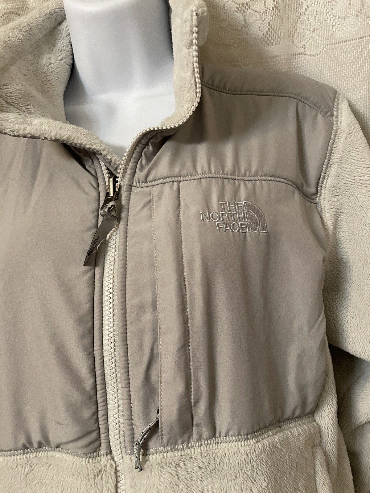 Rare Dove Gray The North Face Women's Fleece Jacket S… Gem