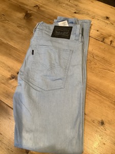 lightweight levi jeans