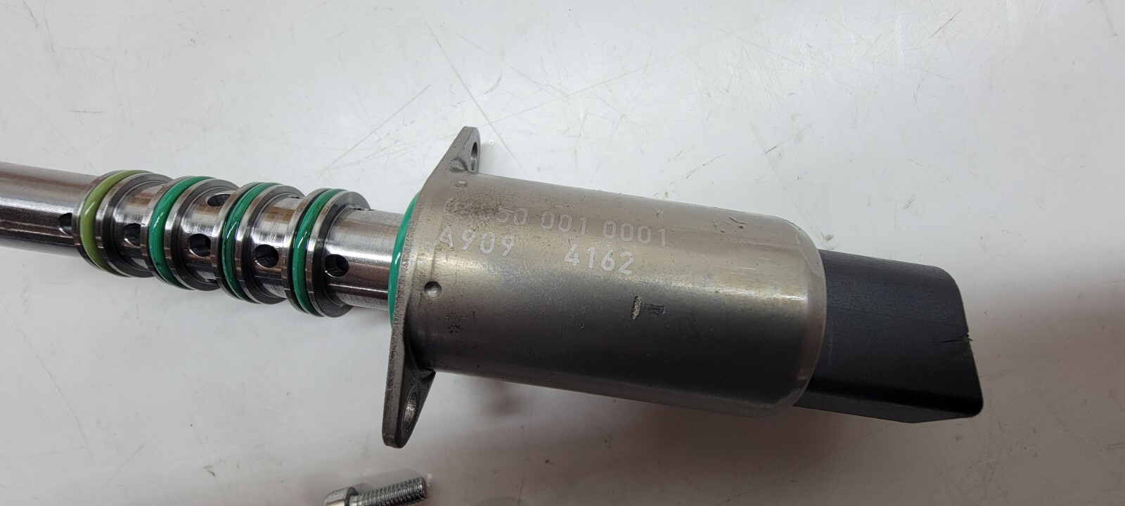 LAMBORGHINI AVENTADOR HYDRAULIC 4 PORT 3 WAY CONTROL VALVE SOLENOID OEM 
