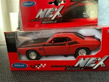 VOITURE MINIATURE *DODGE*1970 dodge challenger (NEUF EN BOITE)