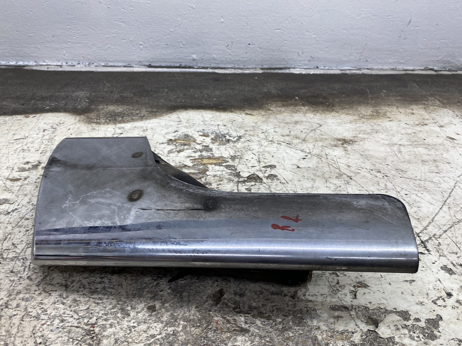 2010-2020 BENTLEY MULSANNE OEM REAR LEFT EXHAUST MUFFLER PIPE TUBE TIPE END