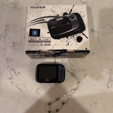Fujifilm FinePix Z35   powers on, missing control pad, for parts/repair