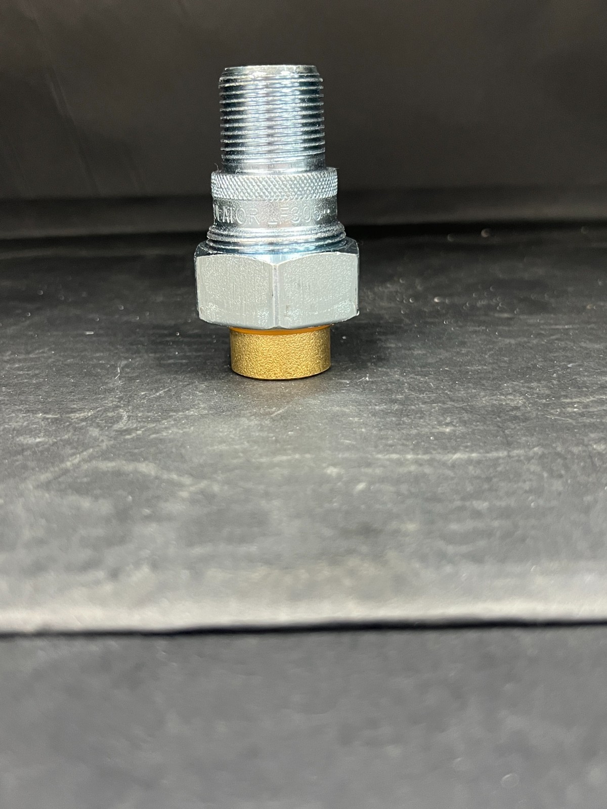 WATTS 3/4" 3005A Male Dielectric union