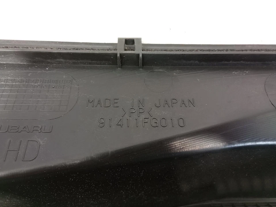 Subaru Impreza GH orig Windlauf Schmutzabweiser Bj 2010 91411FG010 - Bild 2 von 4