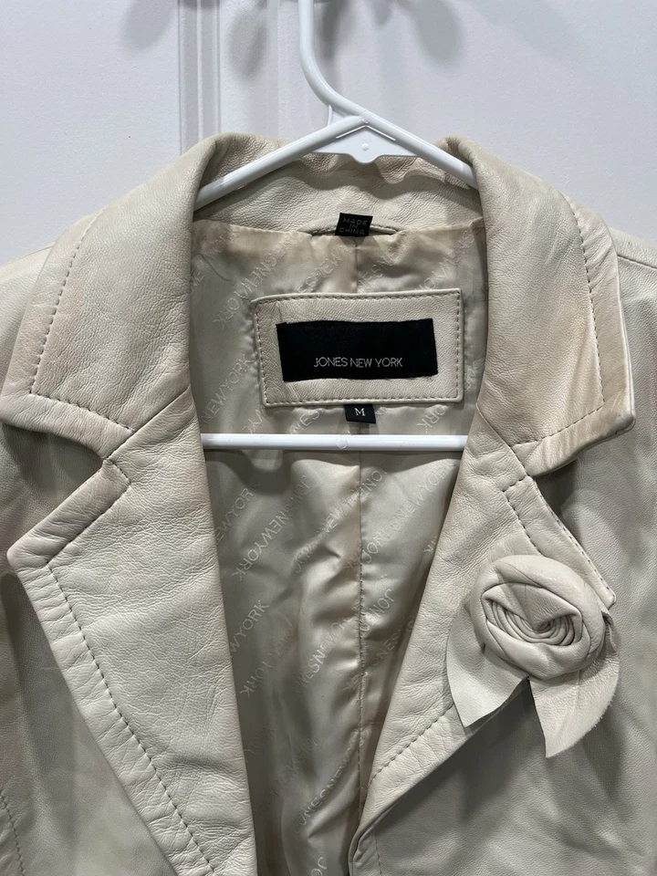 1990s Jones New York Womens Lux Off White Genuine Leather Jacket Coat Distressed - Image 3 of 4