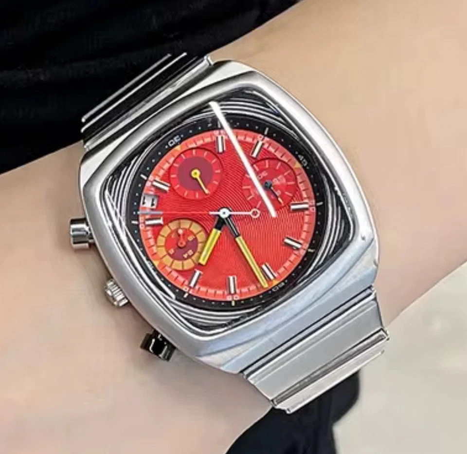 Reloj Brew Coffee Plata Rojo Negro Cronógrafo Estilo Métrico Ciloa Cuarzo MVMT Foto 4 de 4