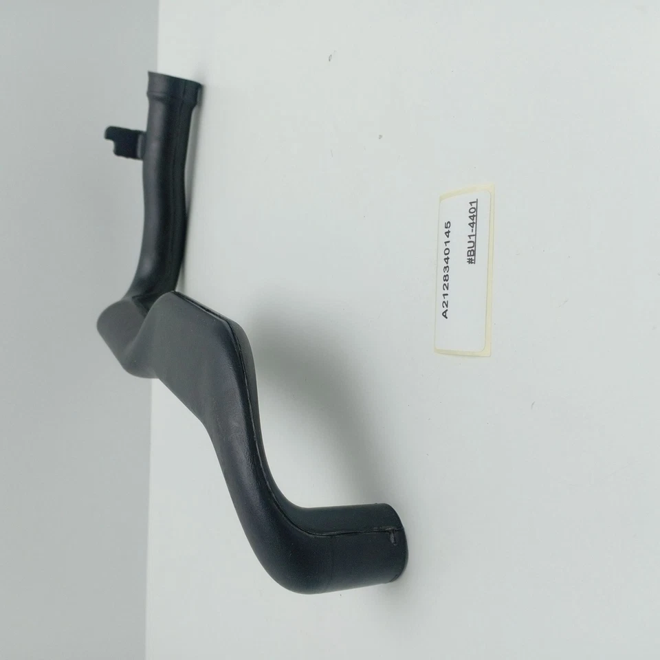 2010-2016 Mercedes-Benz E550 Air Duct A2128340145 - Image 4 of 4