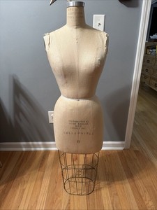 Vintage Superior Model Forms Size 8 Dress Form Preowned 