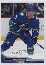 2022-23 Upper Deck Series 1 Nils Hoglander #175 1i3m