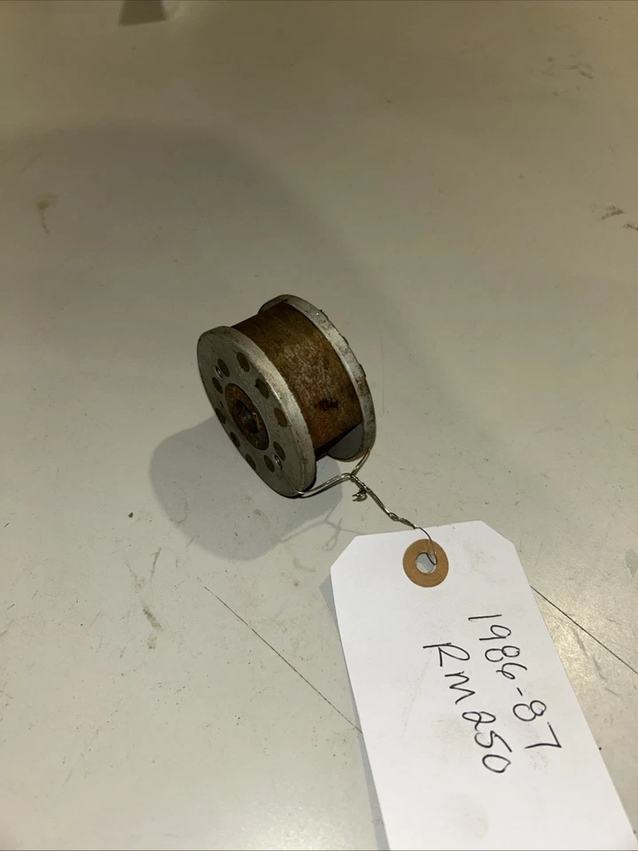 RM 250 SUZUKI 1986 RM250 86 ROTOR VOLANTE Foto 3 de 3