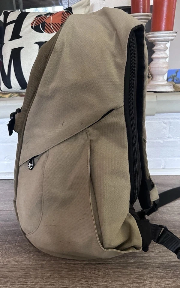 Crumpler The Karachi Outpost KO-02A Mochila para Cámara Bolso para Laptop (avena ligera) Foto 4 de 4