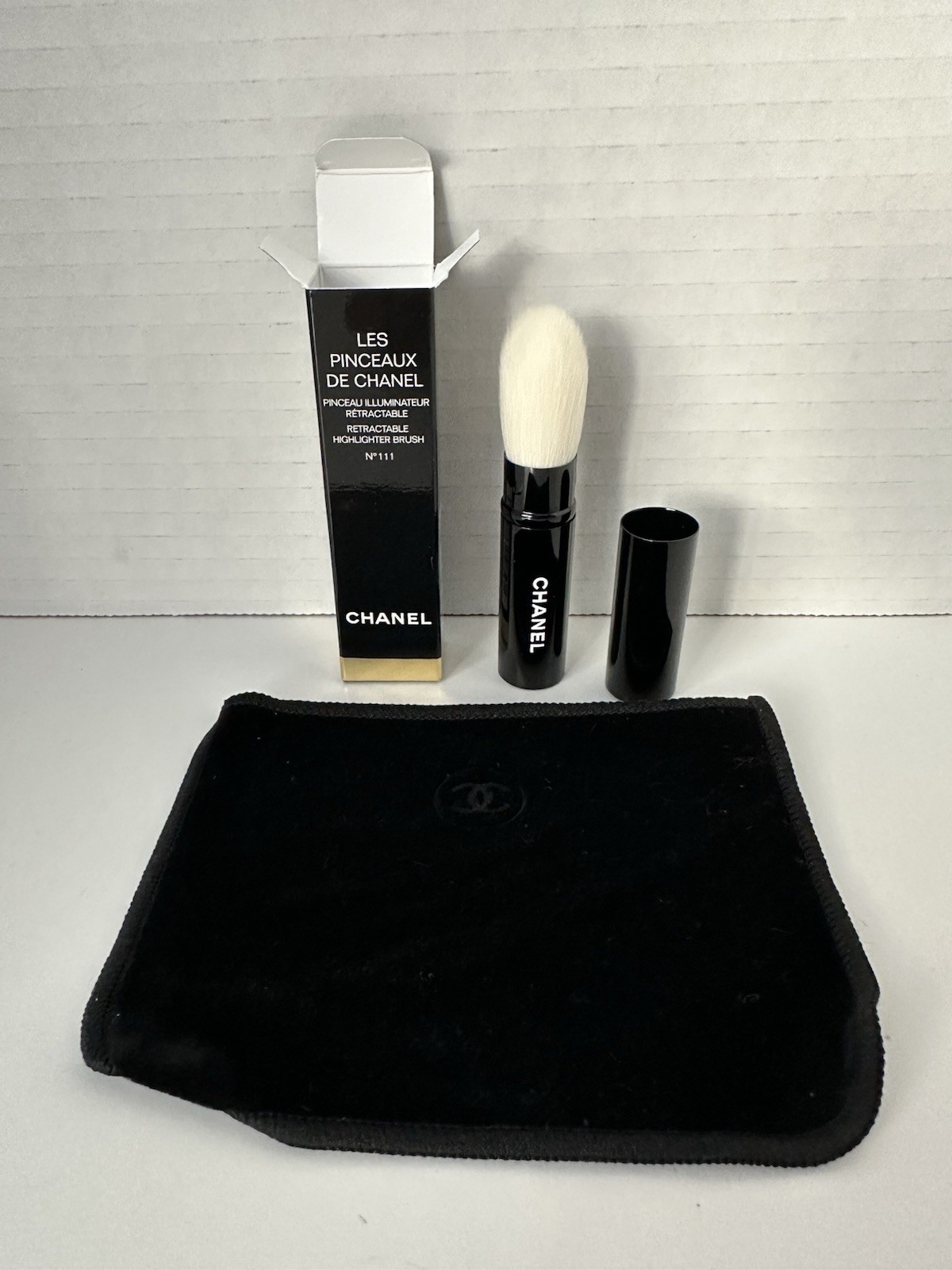 Brush *nib* + Chanel Pouch